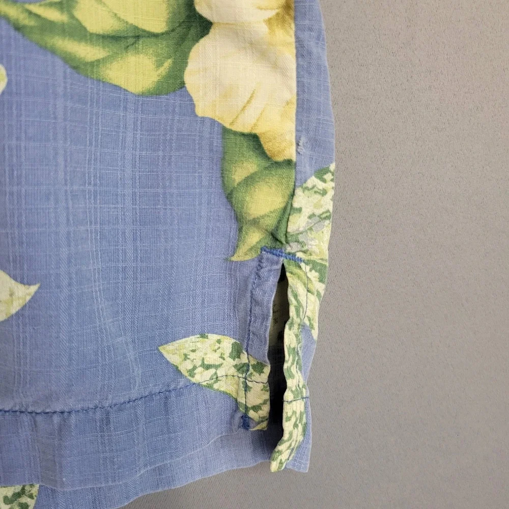 Bermuda Bay 100% Silk Shirt Mens L Blue Hawaiian Buttons Floral Short‎ Sleeve